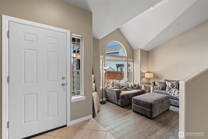 Property Photo:  2490  Hamilton Court  WA 98802 