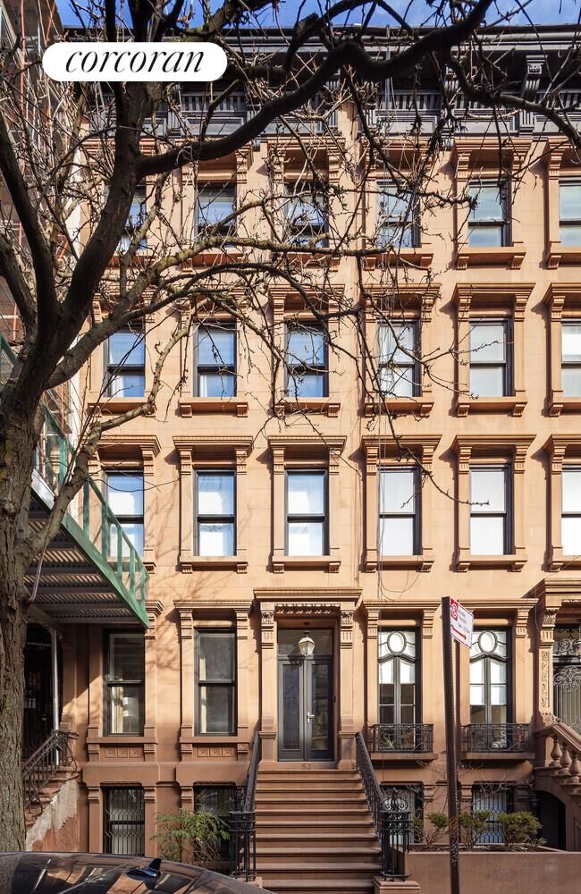 Property Photo:  53 W 71st Street  NY 10023 
