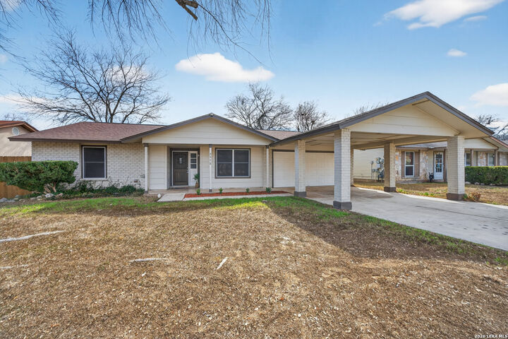 Property Photo: 9518 Gold Dust TX 78245