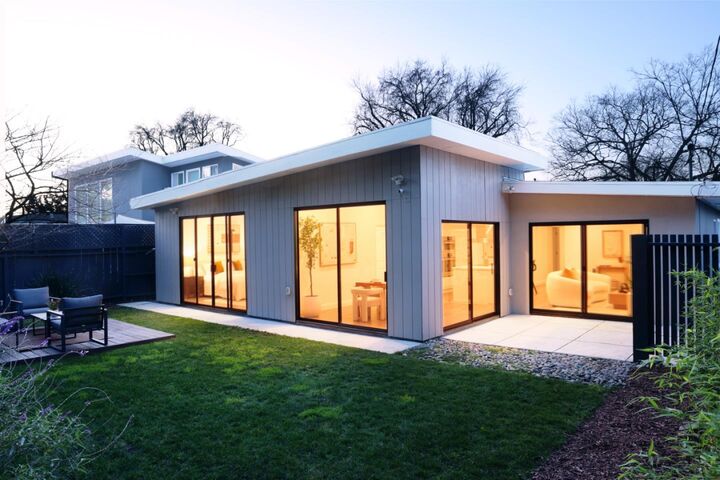 Property Photo:  78 Poinsettia Avenue  CA 94403 