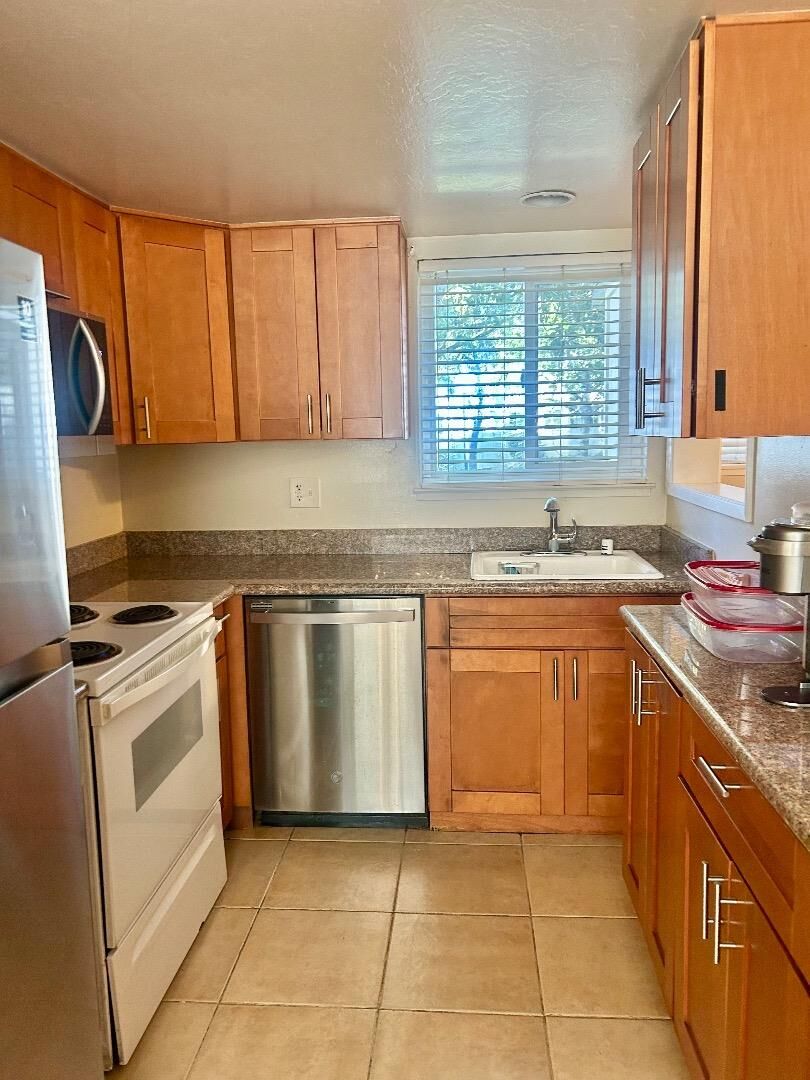 Property Photo: 14225 Lora Drive 9 CA 95032