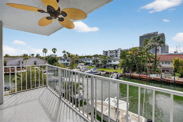 Property Photo:  16565 NE 26th Ave 3F  FL 33160 