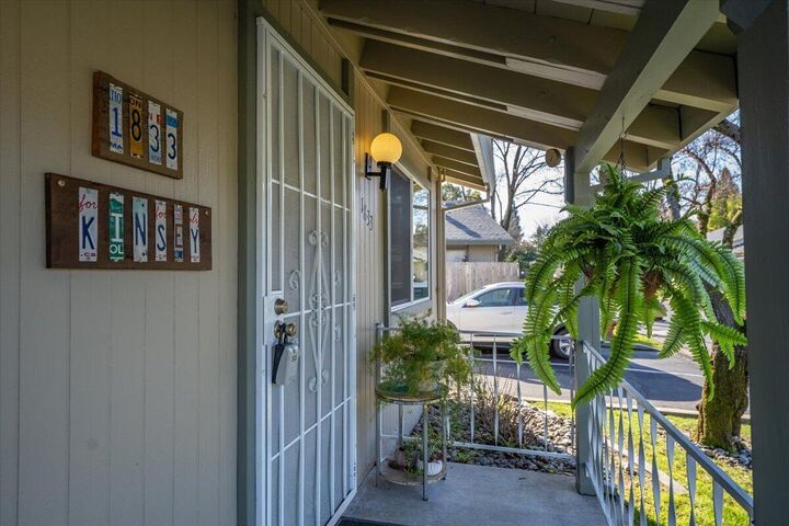 Property Photo:  1833 Del Mar Avenue  CA 96003 