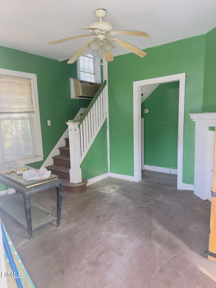 Property Photo:  605 Rhem Street  NC 28501 