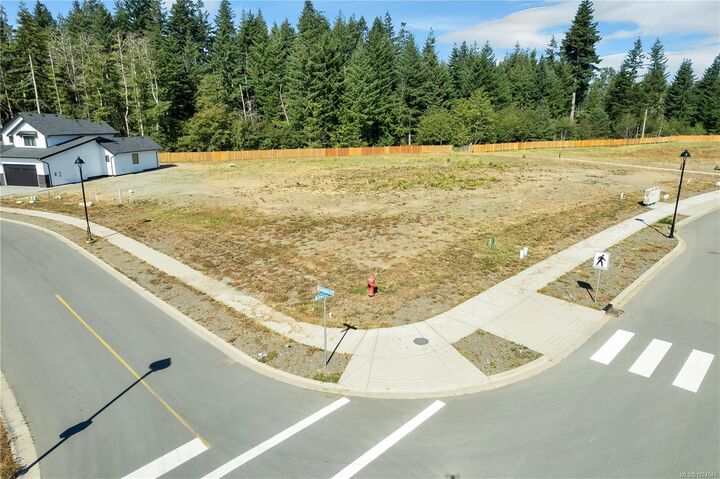 759 Salmonberry St — photo 1