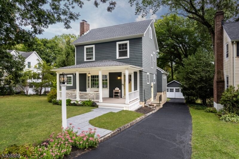 Property Photo:  195 Hillside Ave  NJ 07928 