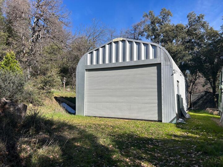 Property Photo:  10121 Sun Ridge Court  CA 95959 