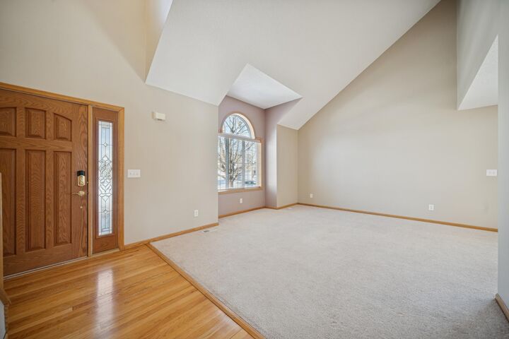 Property Photo:  14381 Bluebird Trail NE  MN 55372 