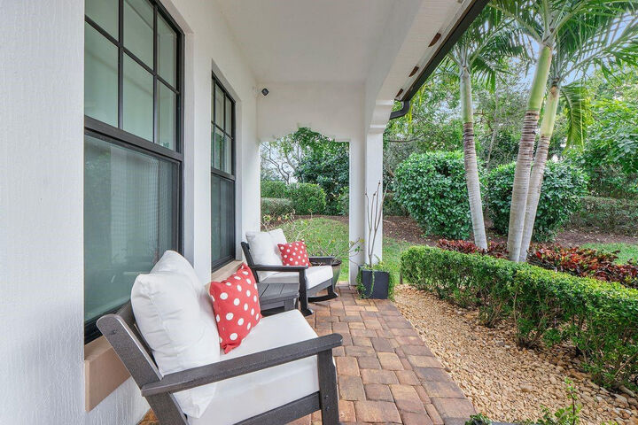 Property Photo:  11725 Bayview Circle  FL 33076 