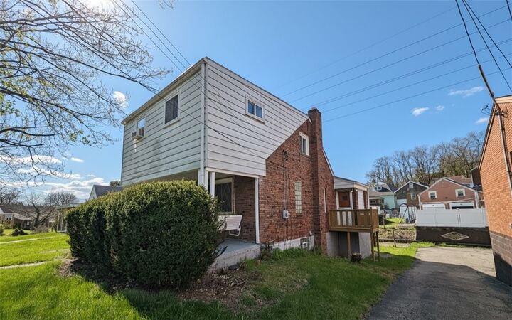 Property Photo: 1034 Elwell Street PA 15206