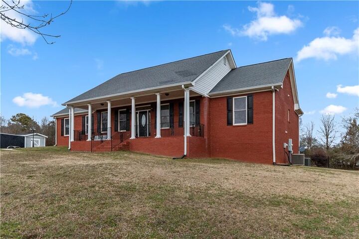 Property Photo: 2984 Berry Road GA 30052