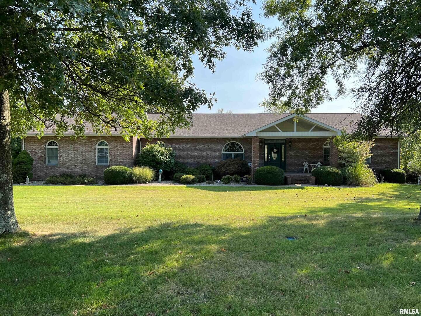 Property Photo:  115 Coffee Tree Lane  IL 62958 