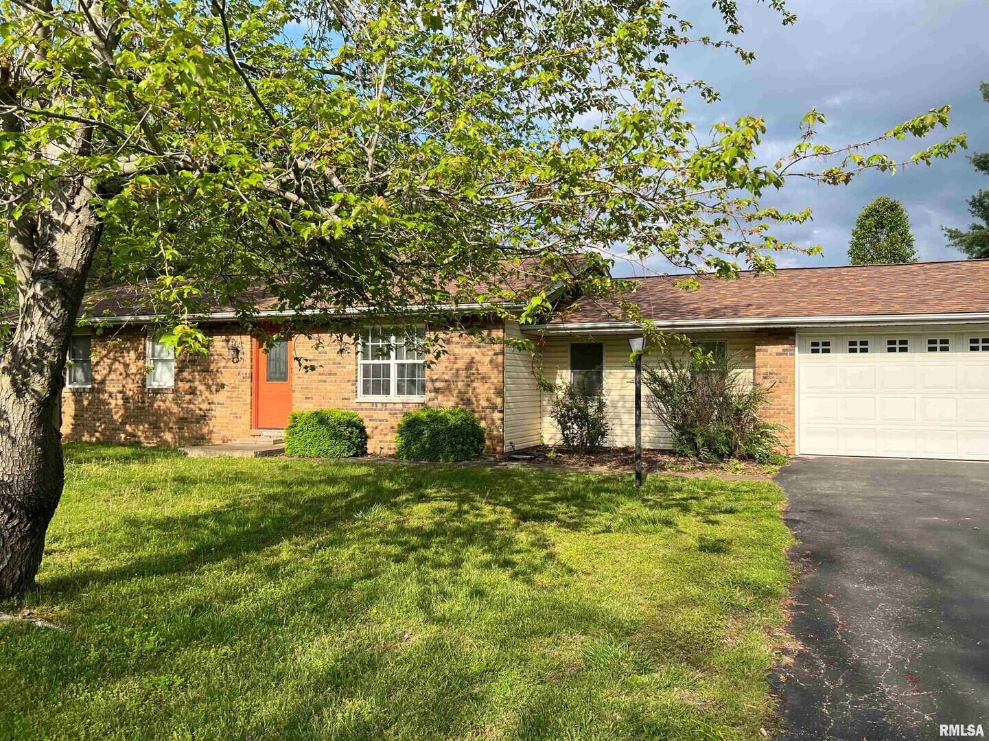 Property Photo:  138 Maes Road  IL 62966 