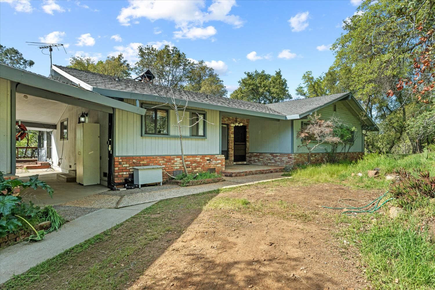 Property Photo:  1531 Covey Way  CA 95762 