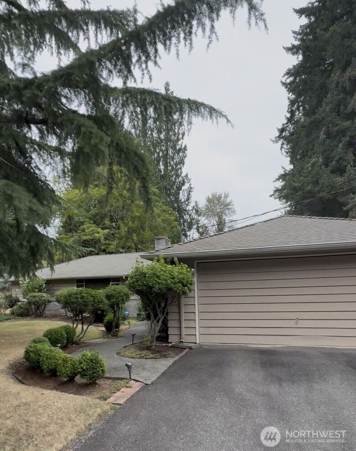 Property Photo: 3626 164th Place SE WA 98008