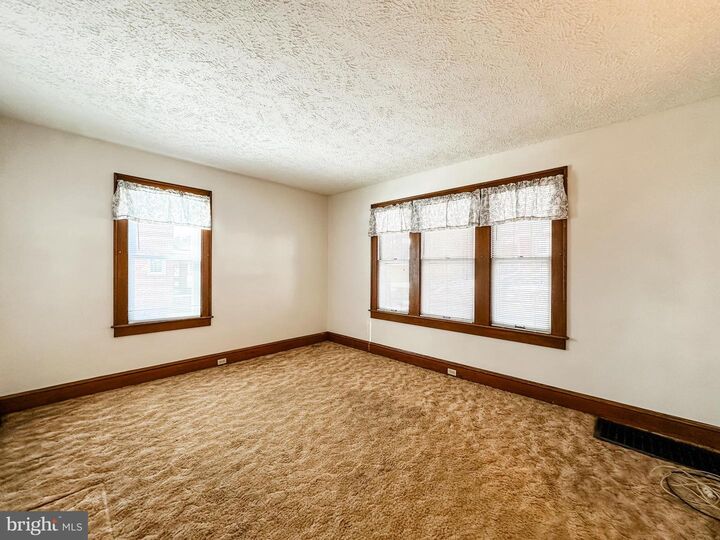 Property Photo:  713 Lincoln Street  MD 21502 