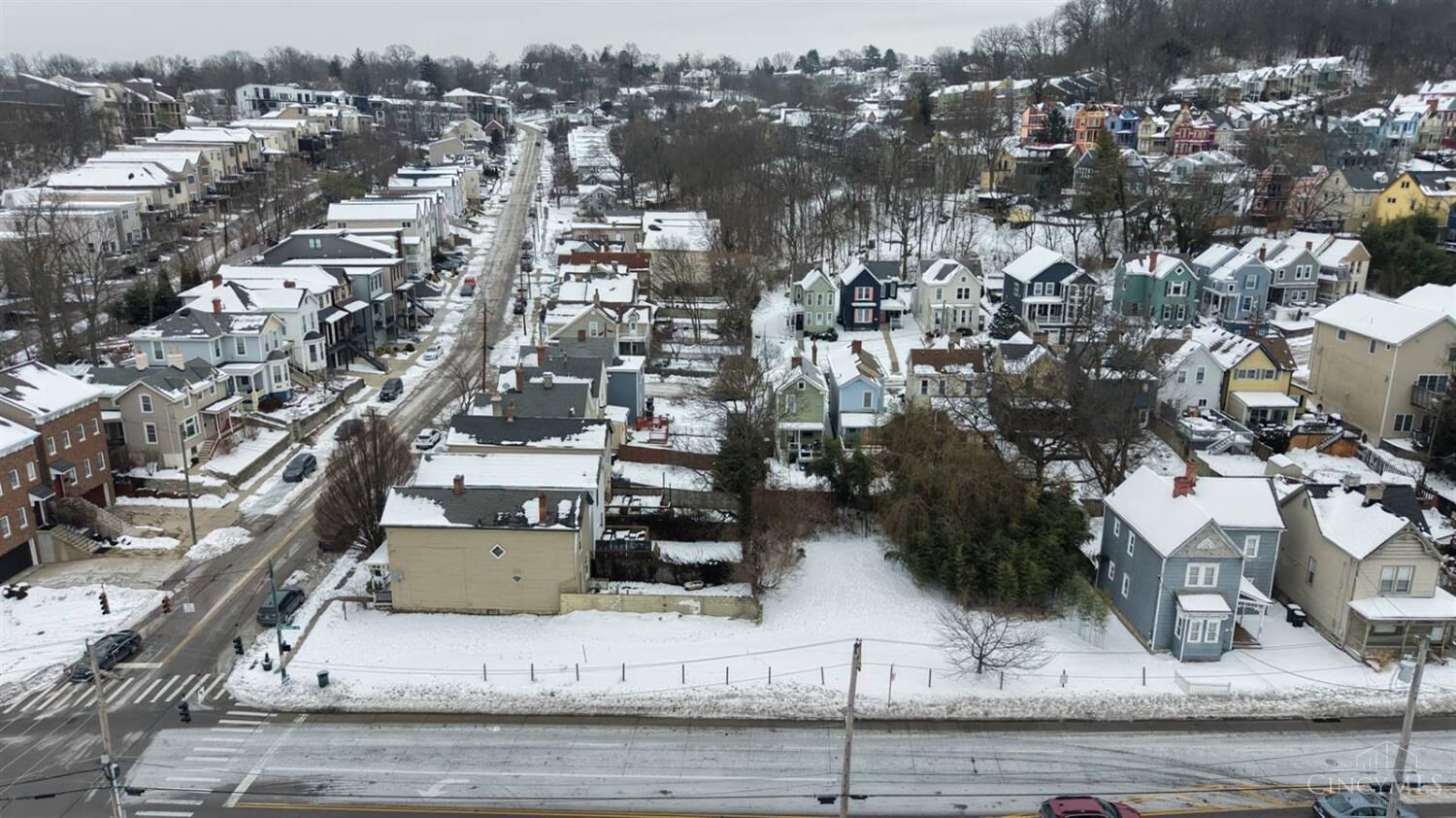 Property Photo:  3610 Columbia Parkway  OH 45226 