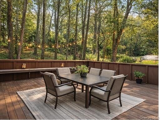 Property Photo:  75 Tennyson Drive  NY 10954 