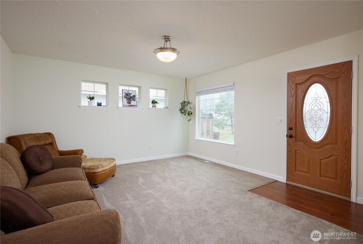 Property Photo:  1608  Edmond Street  WA 99362 