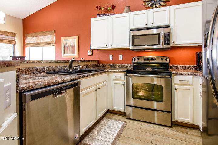 Property Photo:  6691 S Coral Gable Drive  AZ 85249 