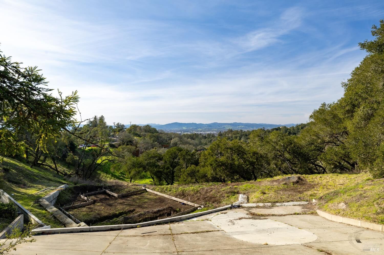 Property Photo:  5251 Vista Grande Drive  CA 95403 