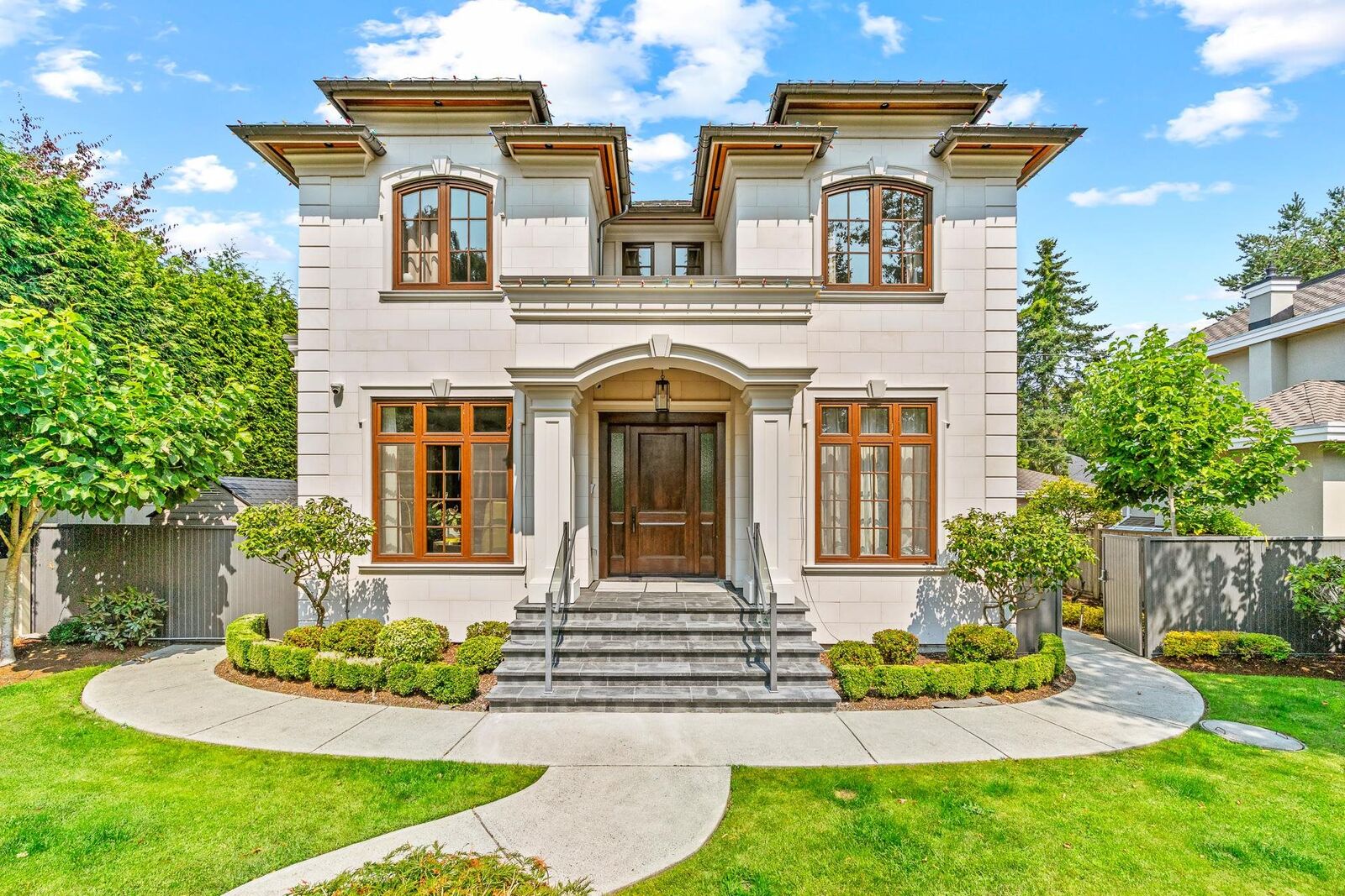 Property Photo: 2867 W 44th Avenue BC V6N 3K1