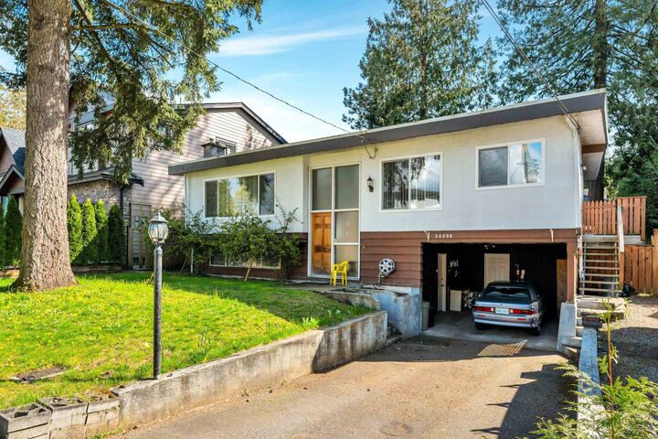 Property Photo: 20580 46 Avenue BC V3A 3H6