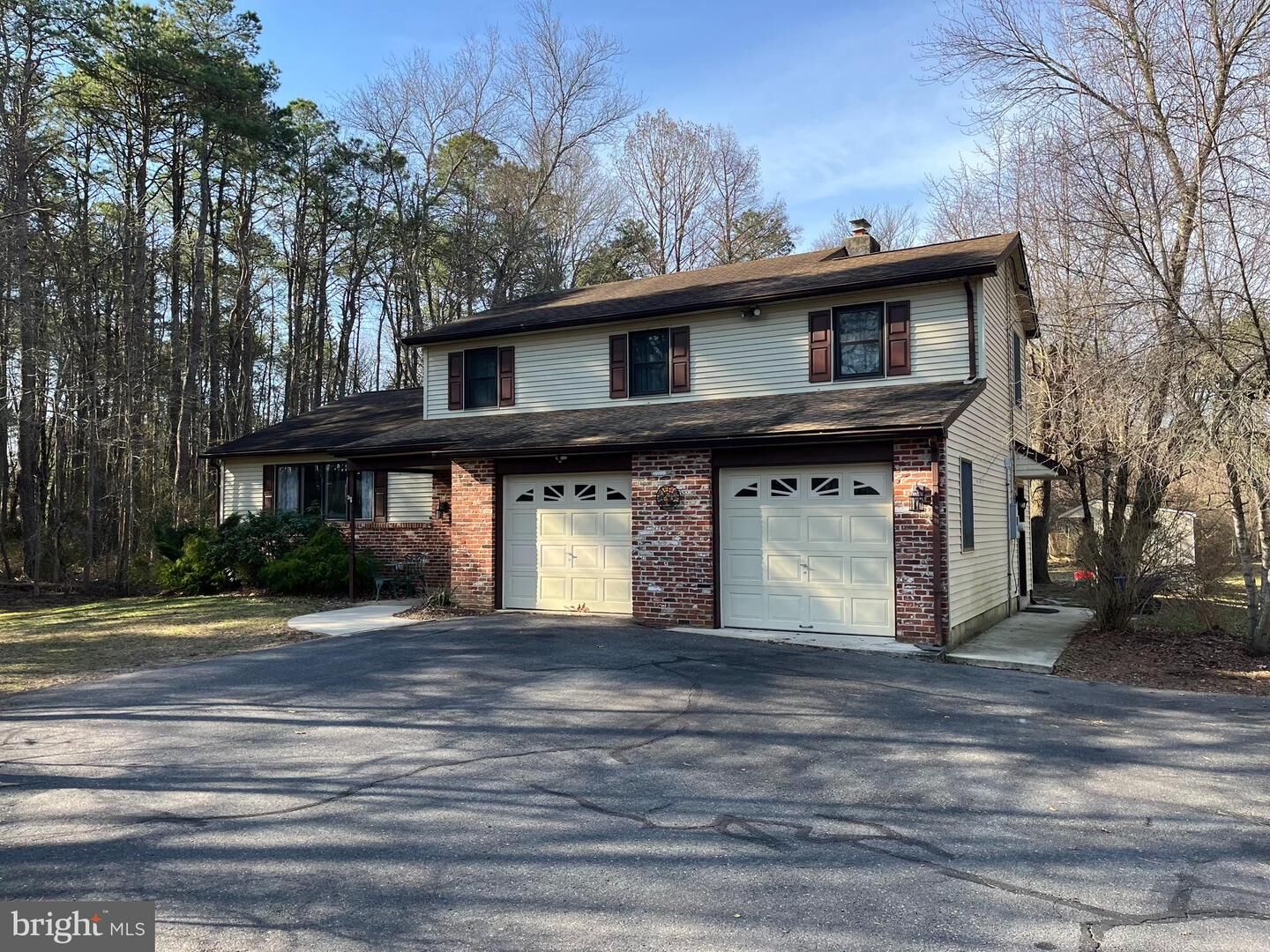 Property Photo:  405 New Road  NJ 08088 