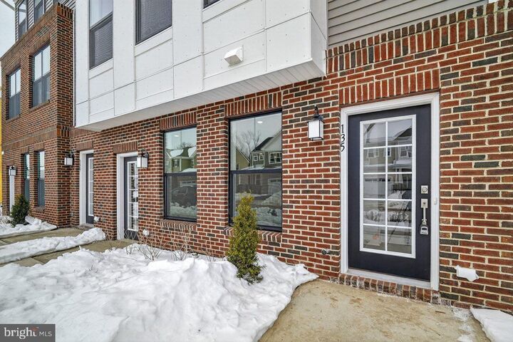 Property Photo:  135 John Vanzandt  NJ 08560 