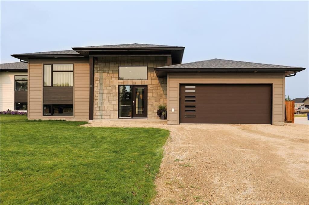 Property Photo:  1 Reed Cove  MB R5G 0L5 