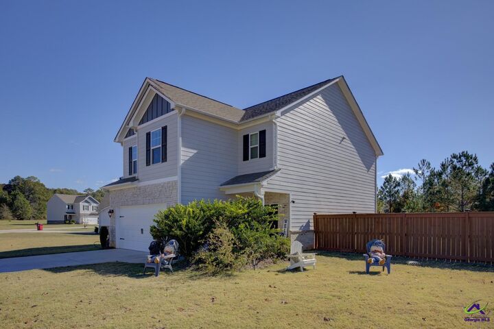Property Photo: 3294 Bridgewood GA 31216-3294