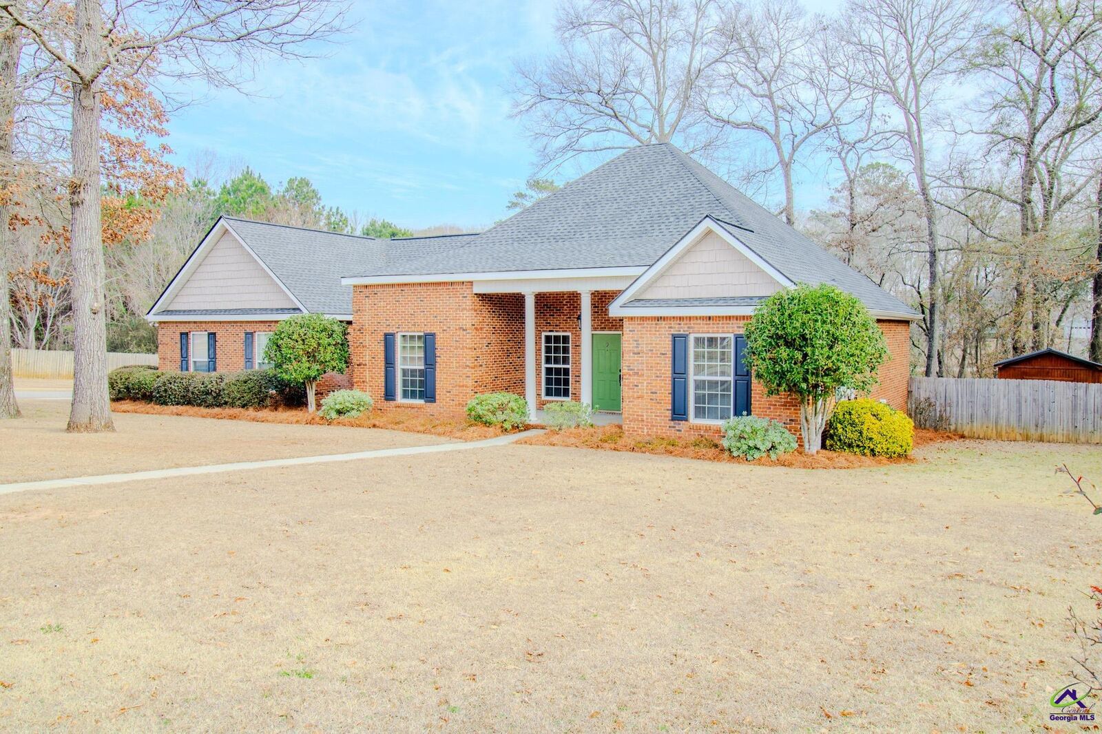 Property Photo:  301 Hunts Landing Drive  GA 31047 