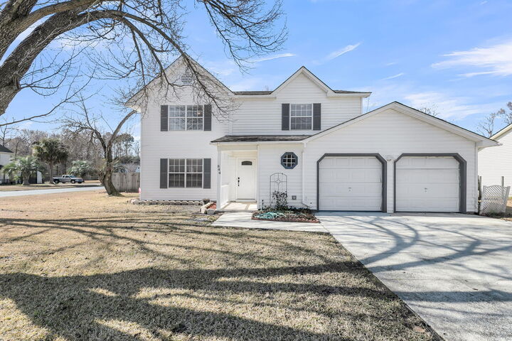 Property Photo:  844 N Aylesbury Road  SC 29445 