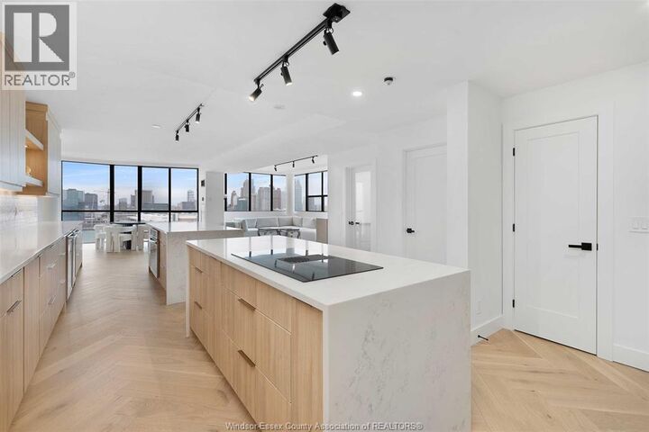 Property Photo:  515 Riverside Drive West 1701  ON N9A 7C3 