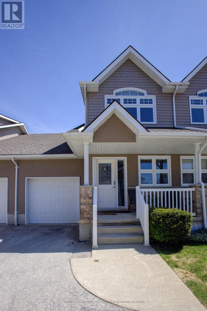 Property Photo: 433 Queen Street 6 ON N2Z 0A2