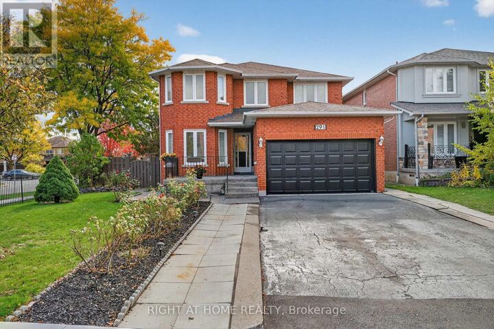 Property Photo:  291 Andy Crescent  ON L4H 1C3 