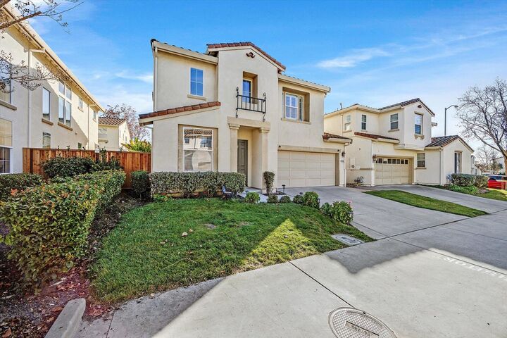 Property Photo:  4185 Font Ct  CA 94568 
