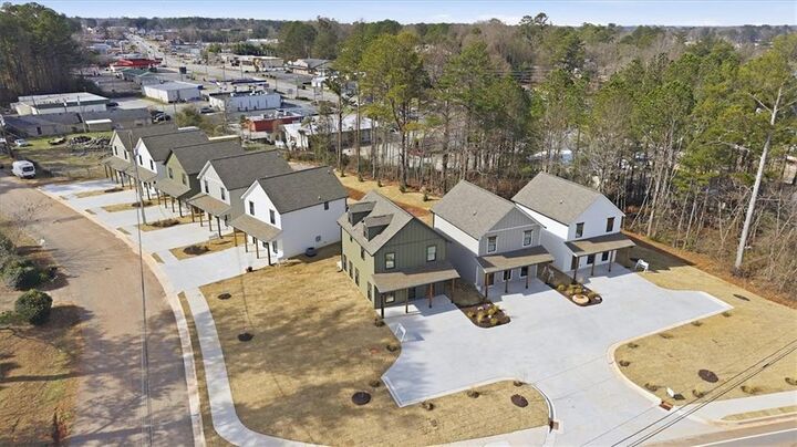 Property Photo:  103 Carroll Circle  GA 30117 