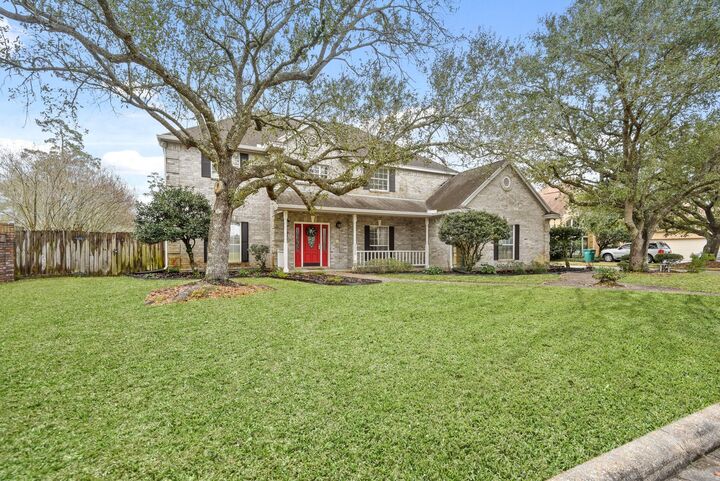 Property Photo:  2210 Sunrise Oaks Drive  TX 77630 