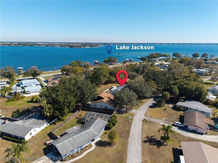 Property Photo:  112 Lakeside Road  FL 33870 