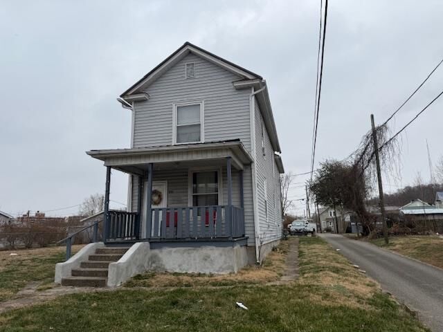 Property Photo: 456 29th Street KY 41101