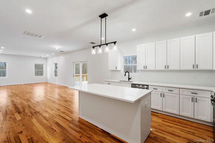 Property Photo:  28 Northern Avenue  NY 12586 