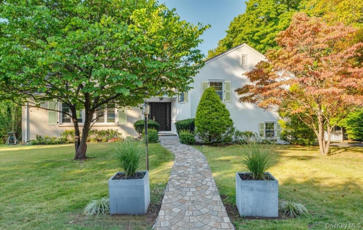 Property Photo: 15 Hillside Road NY 10708
