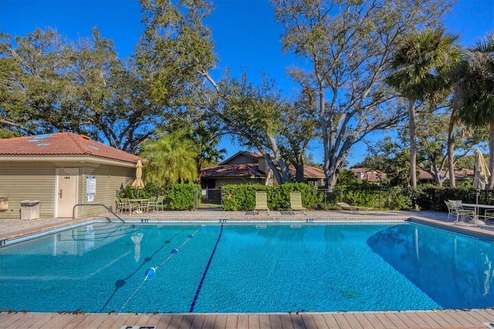 Property Photo:  4870 Kestral Park Circle 14  FL 34231 