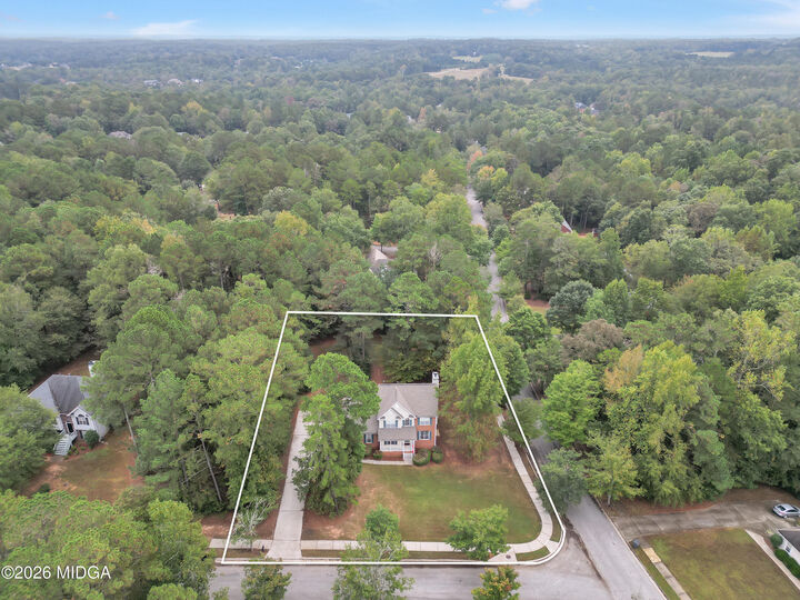 Property Photo:  1100 River Green Court  GA 30252 