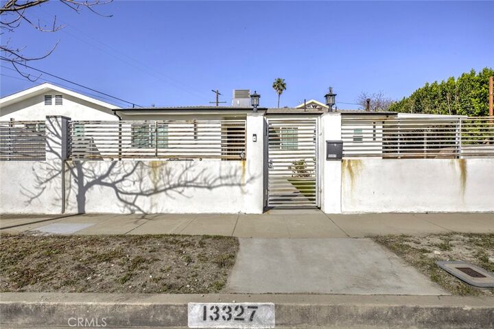 Property Photo:  13327 Strathern Street  CA 91605 