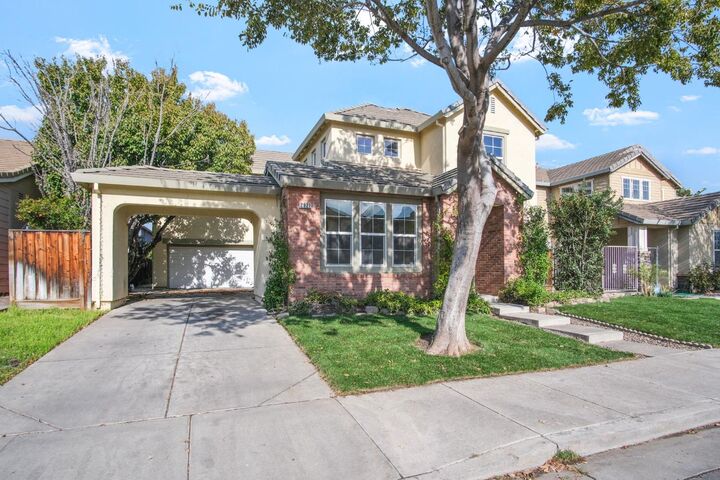 Property Photo: 2921 Compton Place CA 95377