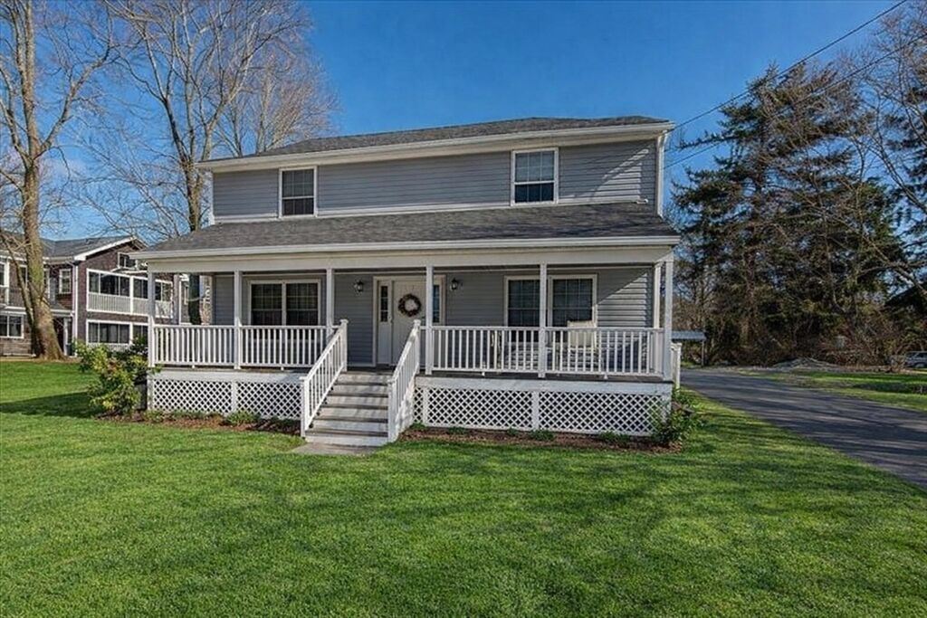 Property Photo:  10 Emerald St  MA 01930 