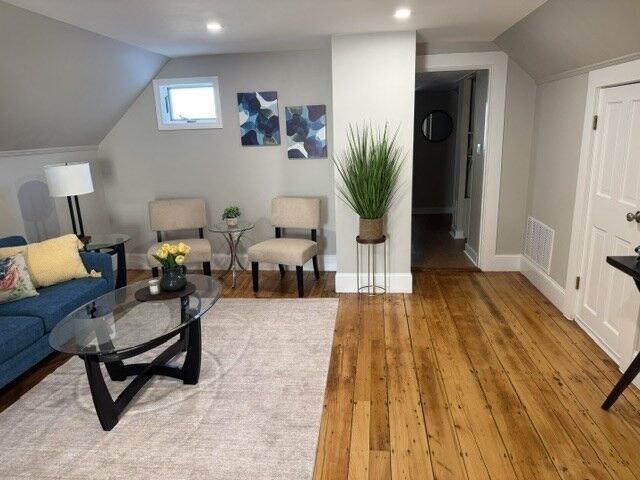 Property Photo:  17 Buckingham Street 3  MA 02143 