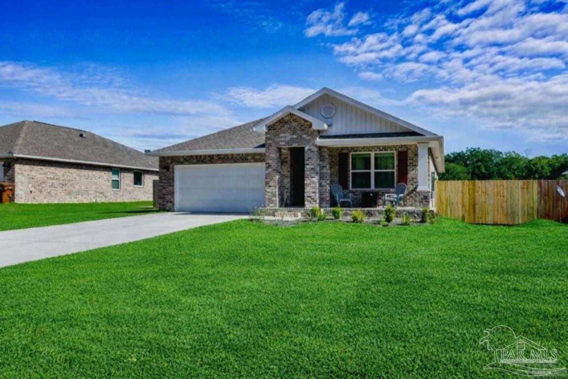 Property Photo:  4774 Carl Booker Rd  FL 32583 